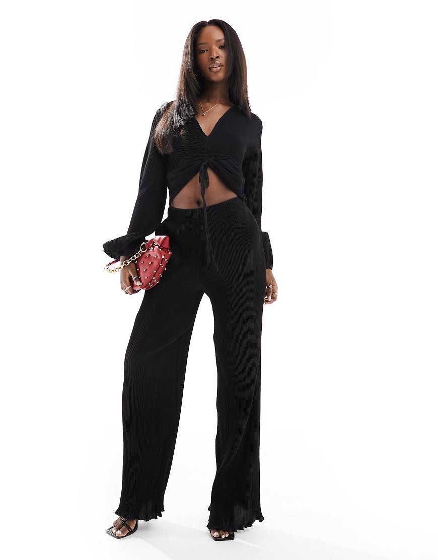 In The Style - Plissierte Hose in Schwarz mit weitem Schnitt, Kombiteil von In The Style