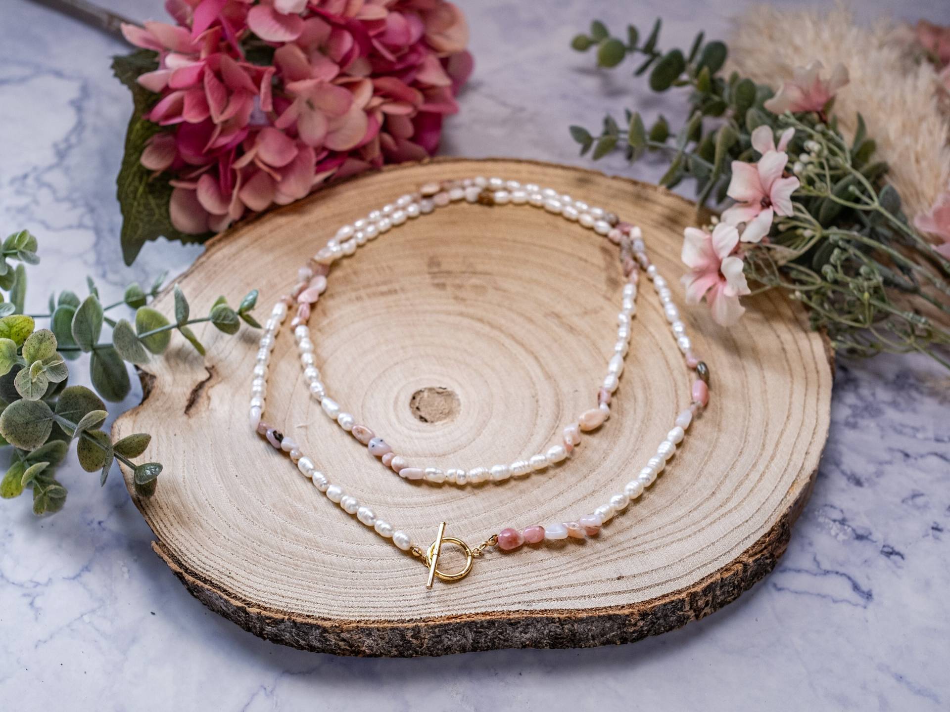 Lange Perlenkette Rosa Andenopal & Süßwasserperlen | 14 K Gold Filled von InAllenFacetten