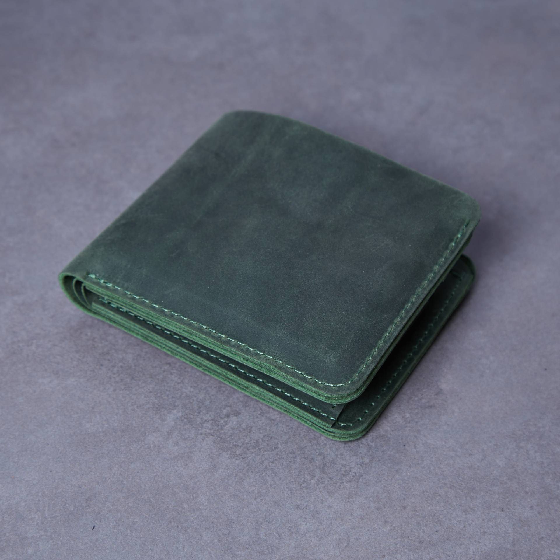 Handgefertigte Crazy Horse Leder Geldbörse, Personalisiertes Geschenk von InCarneLeather