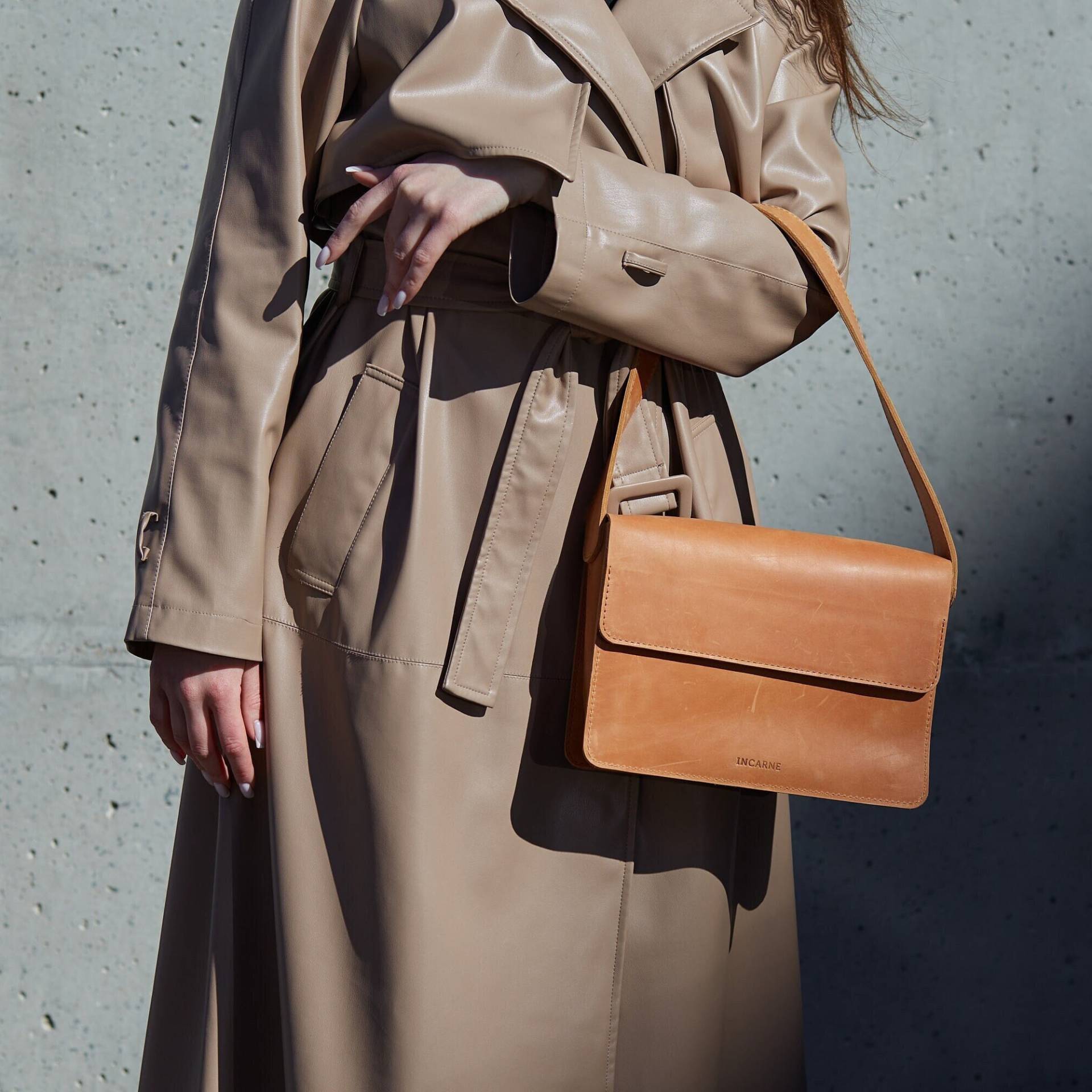 Minimalist Leder Handtaschen Damen | Kleine Ledertasche Für Frauen Herbst Kleidung Krankenschwester Geschenke von InCarneLeather