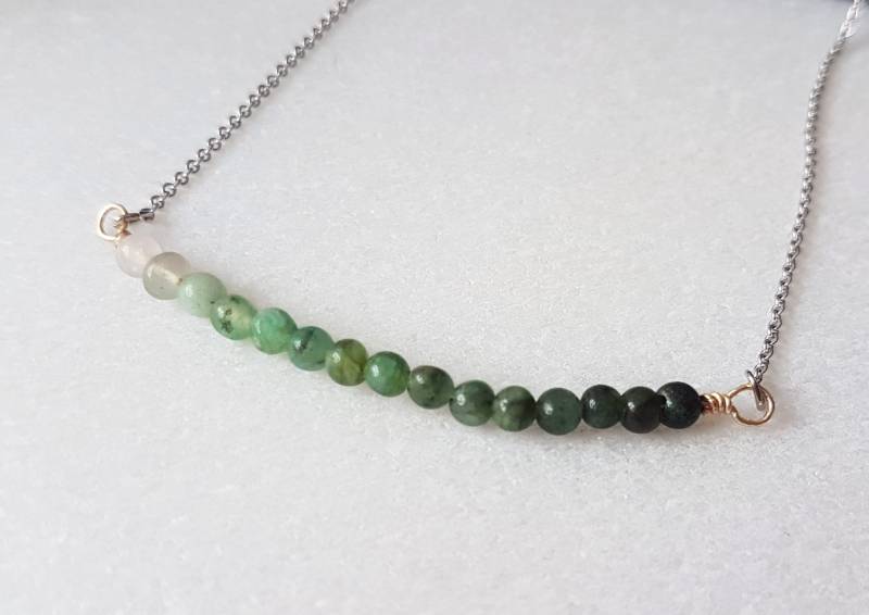 Smaragd Bar Halskette Geschenk Für Sie, Ombre Edelstein Schmuck Mai Birthstone Sterling Silber, Gold, Rose Gold Smaragd Bar Halskette Geschenk Für Sie, Ombre Edelstein Schmuck Mai Birthstone Sterling Silber, Gold, Rose Gold von InDaPendantJewellery