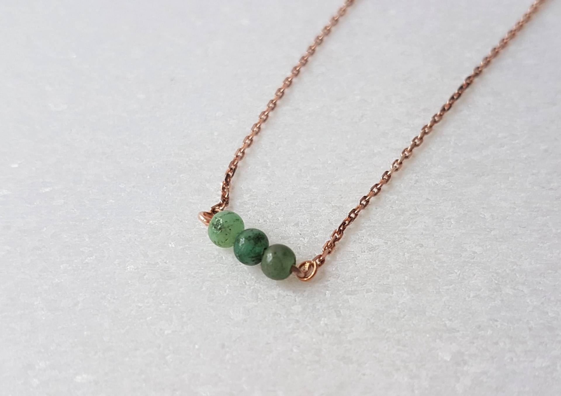 Smaragd Edelstein Halskette, Mai Birthstone Geschenk Für Sie, Zierliche Schmuck Sterling Silber, Gold, Rose Gold Smaragd Edelstein Halskette, Mai Birthstone Geschenk Für Sie, Zierliche Schmuck Sterling Silber, Gold, Rose Gold von InDaPendantJewellery
