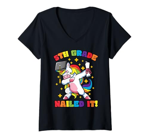 Damen 5th Grade Graduation Dabbing Unicorn Class Nailed it Kids T-Shirt mit V-Ausschnitt Damen 5th Grade Graduation Dabbing Unicorn Class Nailed it Kids T-Shirt mit V-Ausschnitt von InGENIUS Dabbing Unicorn Graduation Shirts & Gifts