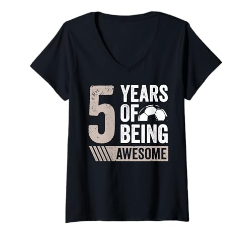 Damen Fußball 5. Geburtstag Junge 5 Jahre alt Geschenk Awesome T-Shirt mit V-Ausschnitt Damen Fußball 5. Geburtstag Junge 5 Jahre alt Geschenk Awesome T-Shirt mit V-Ausschnitt von InGENIUS Fußball Geburtstagsshirts & Geschenke