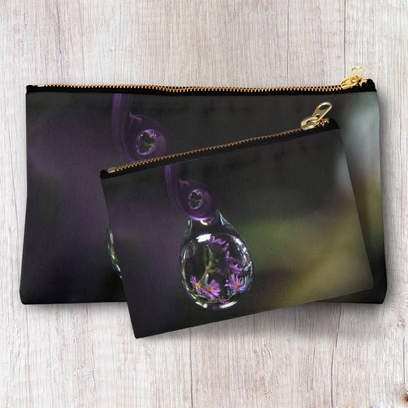 Lila Regen Tropfen Reißverschluss Beutel Reise Toilettentasche Kosmetik Zubehör Make-Up Organizer Kupplung Personalisierte Brautjungfer Beste von InLightImagery