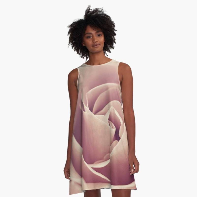 staub Rosa Rose Blume A-Linie Kleid, Kleidung Minikleid, Floral Flare Flowy Skater Kleid von InLightImagery