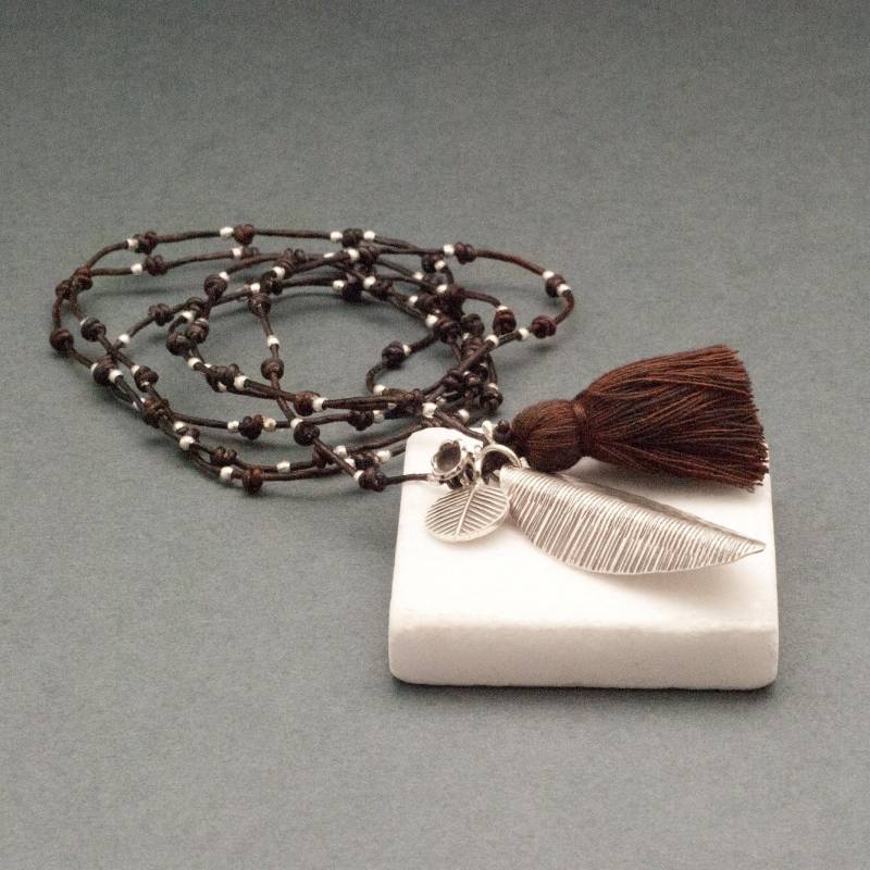 Lange Quasten-Halskette Mit Sterlingsilber-Blättern Und Blumen-Charms, Boho-Halskette Für Männer Frauen, Quastenschmuck von InSantorini