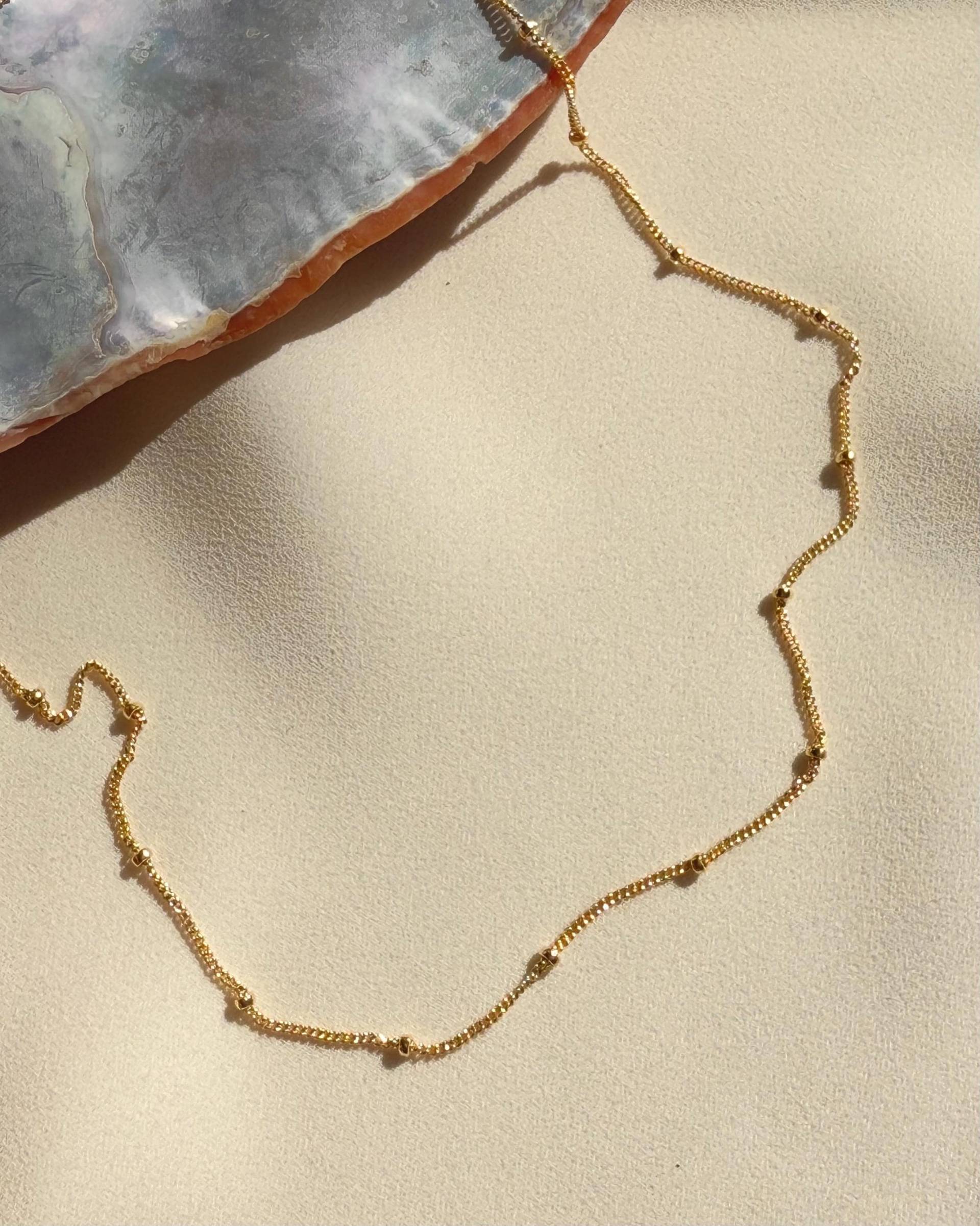 14K Gold Fill Satelliten Kette Zierliche Schicht Halskette von InSituJewelry