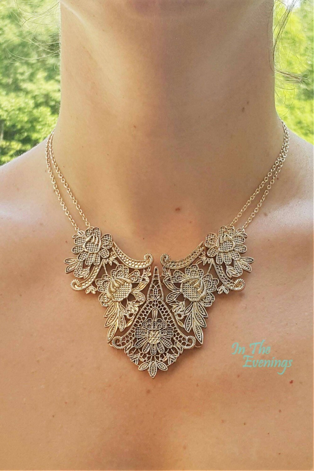 Floral Halskette Aus Metall Floral Halskette Aus Metall von InTheEvenings
