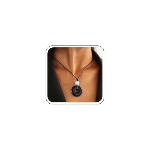 Inateannal Leder Perlenkette Halskette Donut Kristall Anhänger Halskette Schwarzes Leder Seil Kette Runder Donut Naturquarz Schutz Halsketten Schmuck Für Frauen Inateannal Leder Perlenkette Halskette Donut Kristall Anhänger Halskette Schwarzes Leder Seil Kette Runder Donut Naturquarz Schutz Halsketten Schmuck Für Frauen von Inateannal