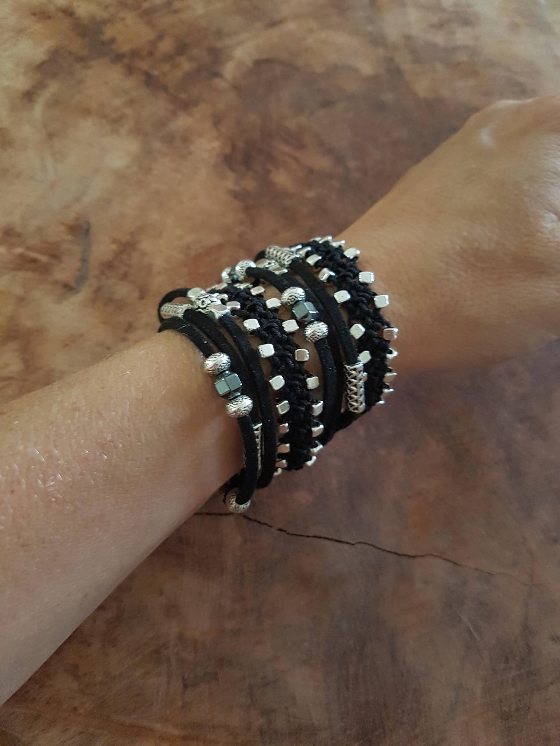 Leder Und Gehäkeltes Wickelarmband, 2 in Boho Wrap Um Perlenschmuck Für Frauen, Personalisierter Schmuck, Geschenk Sie von InbalMagenCollection