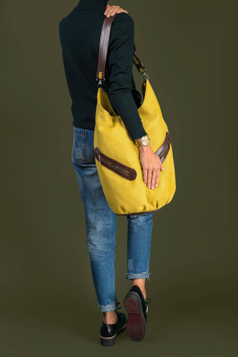 Extra Große Schultasche Sack Aus Gelbem Stoff Und Dunkelbraunem Kunstleder, Wochenendtasche, Oversize-Umhängetasche, Crossbodydamenhandtasche von IncatDesigns