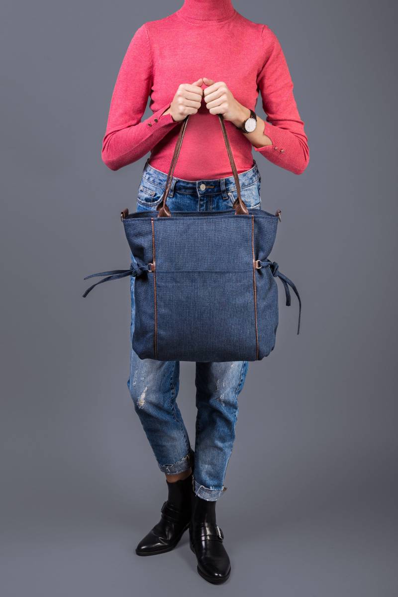 Große Einkaufstasche Aus Marineblauem Webstoff Und Braunem Kunstleder Mit Gurt Schultertasche Damenhandtasche von IncatDesigns