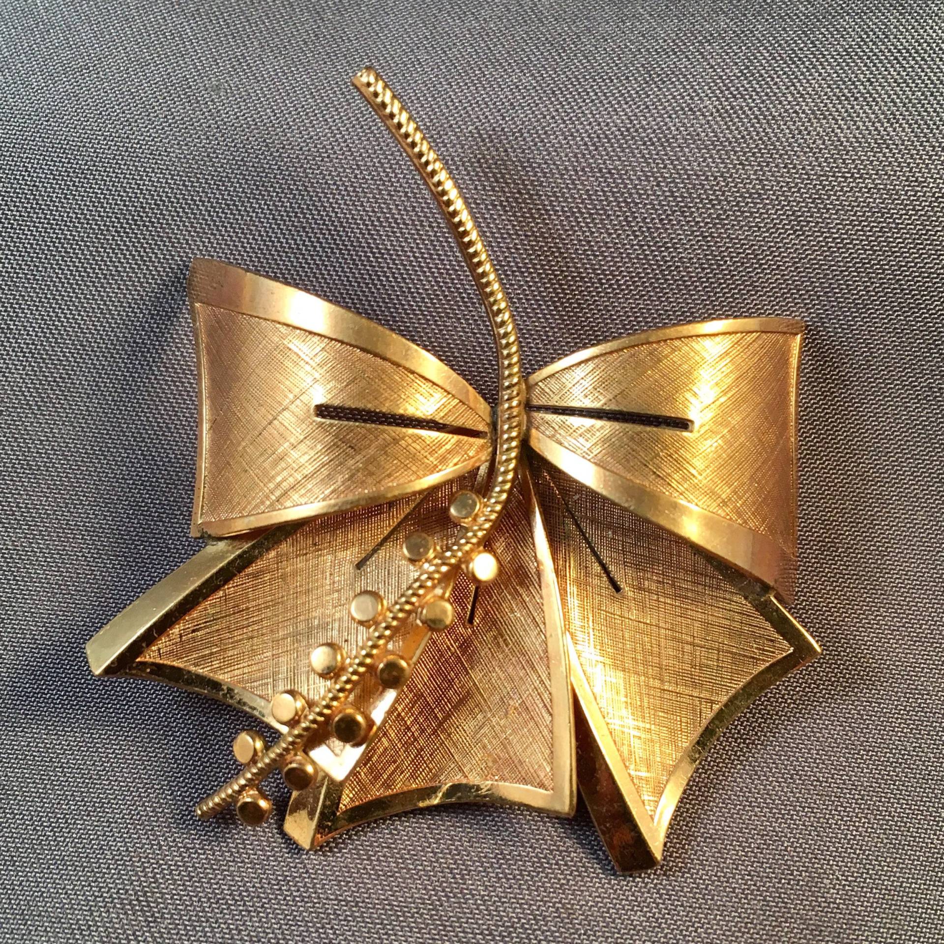 Gold Gefüllt 50Er Jahre Brosche/Vintage 1950 Blatt Pin Mid Century Modern in 1/80 18K Gold Rgp Signiert Deutschland von IncogneetoVintage