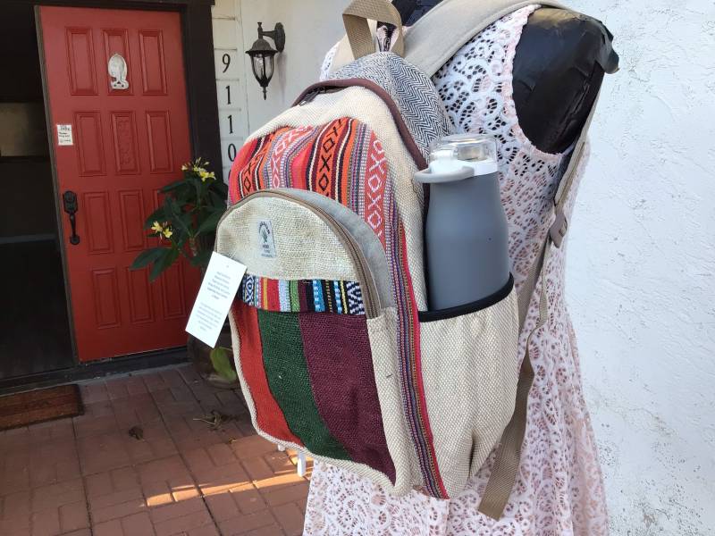 Hanf Rucksack in Voller Größe von IndiaByDilip
