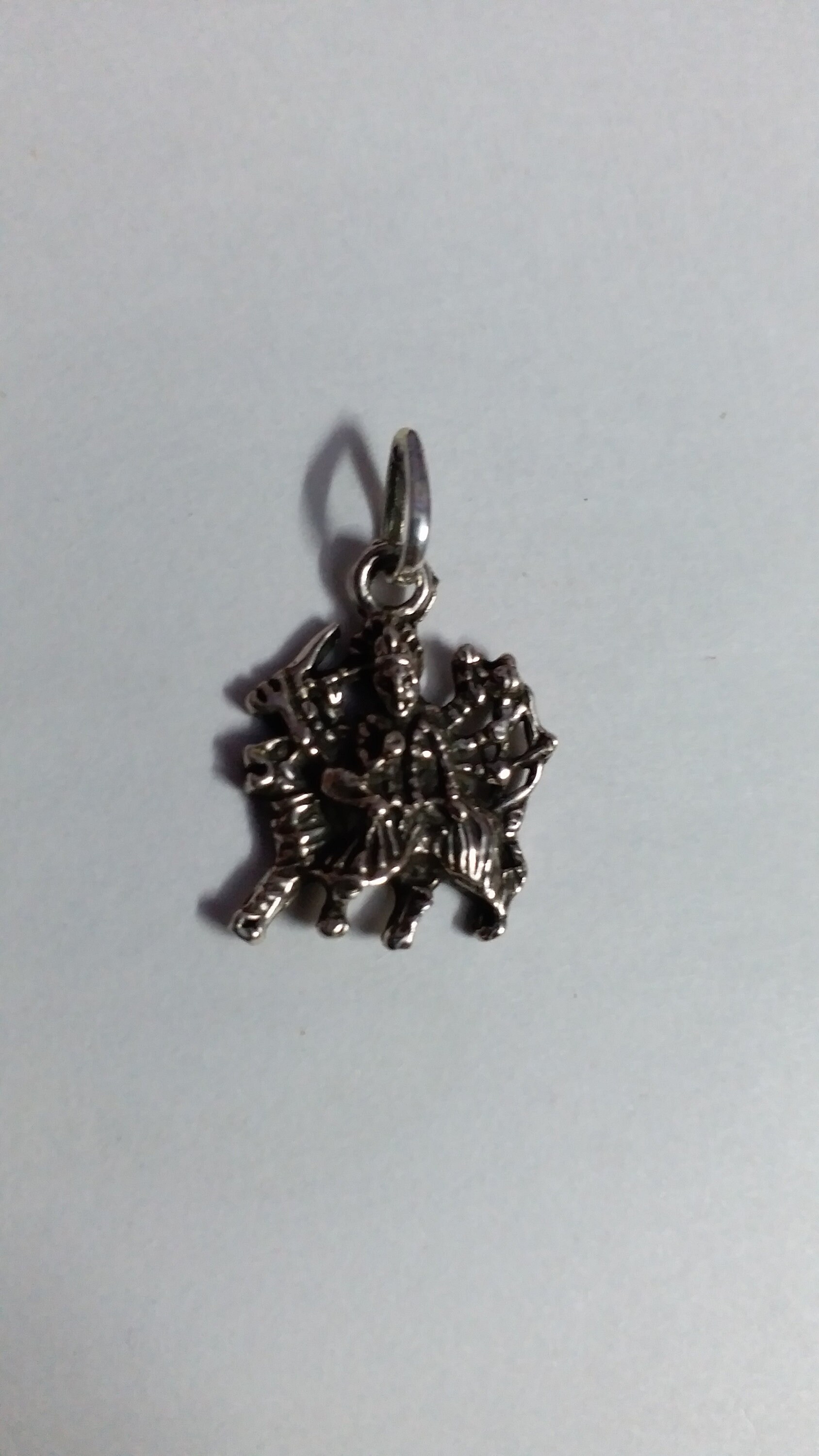 Handgemachte Sterling Silber Hindu Göttin Durga Anhänger von IndianArtJwellery