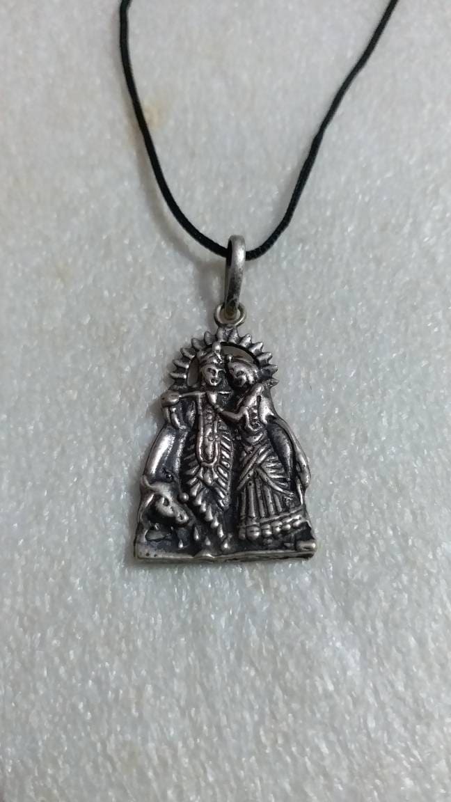 Handgemachte Sterling Silber Radhey Krishna Anhänger Hindu Gottheit Charme Handgemachte Sterling Silber Radhey Krishna Anhänger Hindu Gottheit Charme von IndianArtJwellery