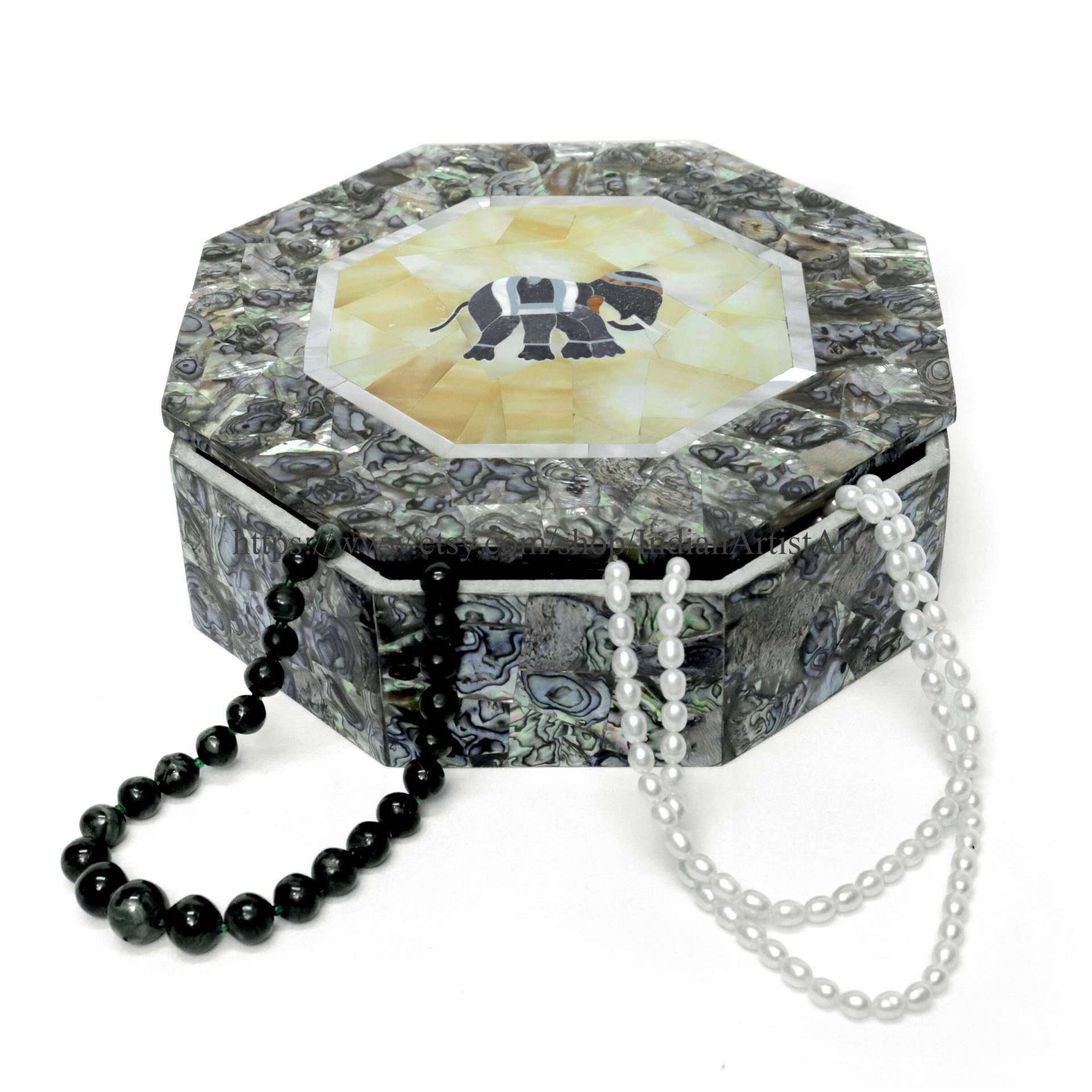 Andenken Aus Weißem Marmor Mit Glänzender Abalone Und Perlmutt Elefanten Design/Box Zur Aufbewahrung in Stone Art Geschenke Für Oma Andenken Aus Weißem Marmor Mit Glänzender Abalone Und Perlmutt Elefanten Design/Box Zur Aufbewahrung in Stone Art Geschenke Für Oma von IndianArtistArt