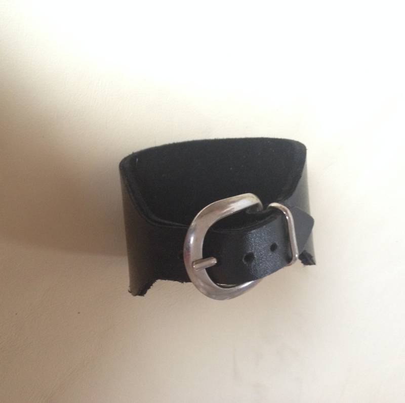 Lederarmband Gefüttert Ref Bl 8 Lederarmband Gefüttert Ref Bl 8 von IndianHeritageArts