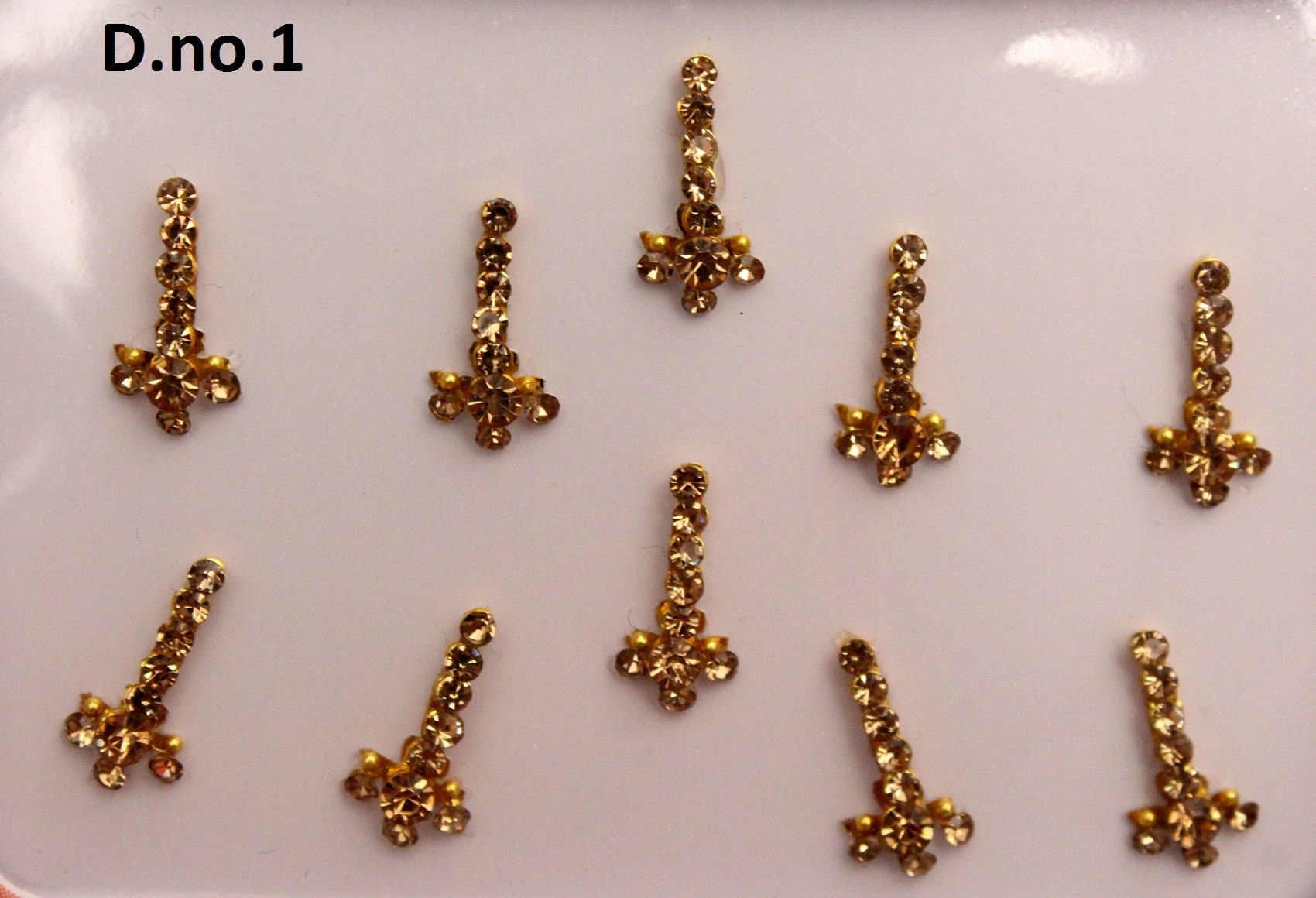 Gold Bindis Langes Gesicht Selbstklebende Hochzeitsaufkleber von IndianartstoreShop