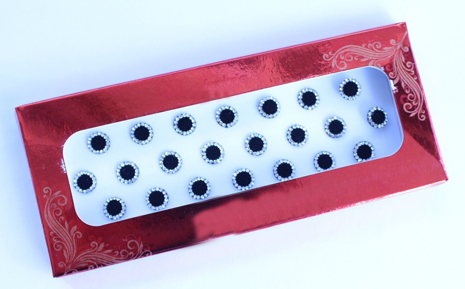 Schwarze Runde Bindis Mit Silbernem Steinumriss Selbstklebende Gesichtsjuwelen von IndianartstoreShop