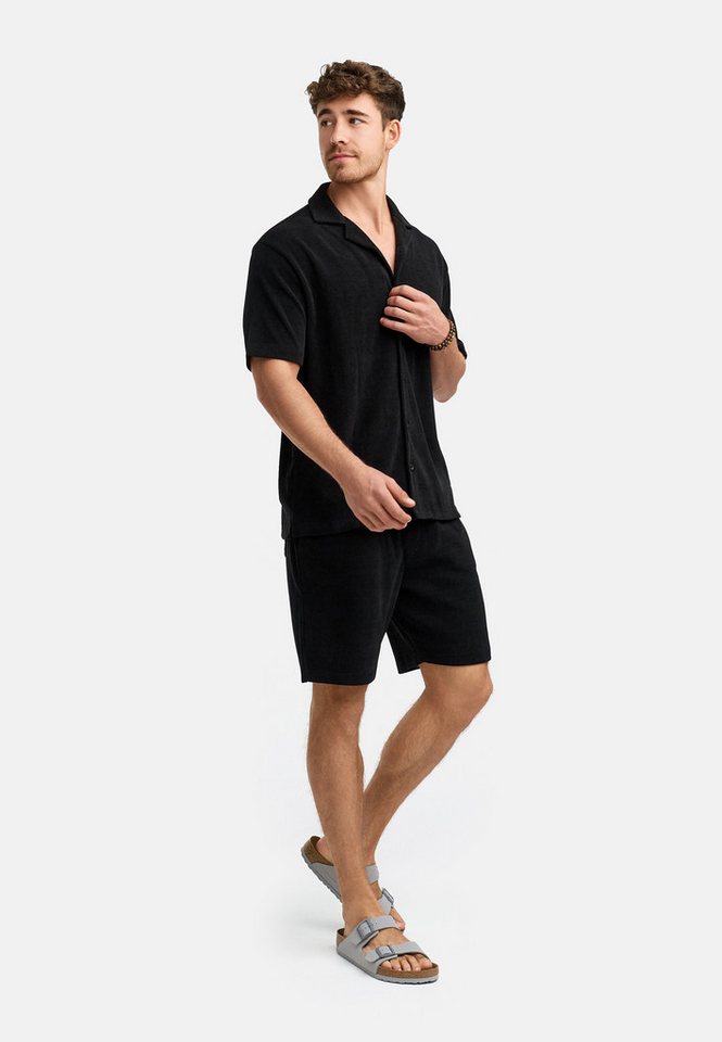Indicode Sweatshorts INZandro mit strukturierter Stoffqualität für eine besondere Haptik Indicode Sweatshorts INZandro mit strukturierter Stoffqualität für eine besondere Haptik von Indicode