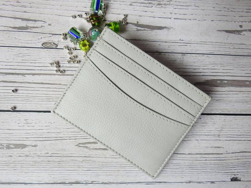 Handgefertigtes Graues Leder Weiches Rindsleder von IndieWillowDorset