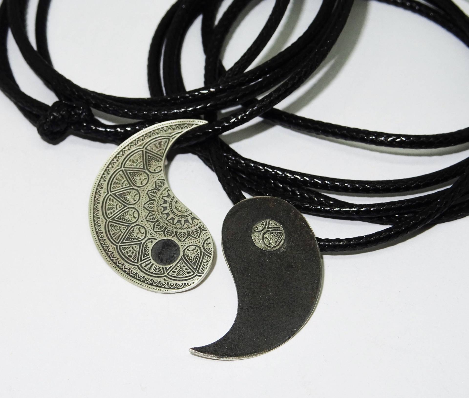 Yin Yang Anhänger Set, Mandala Anhänger, Geätzter Männer Geschenk, Sterling Silber Freundschaft, Liebhaber Spirituelle Halskette von IndiejewelsShop