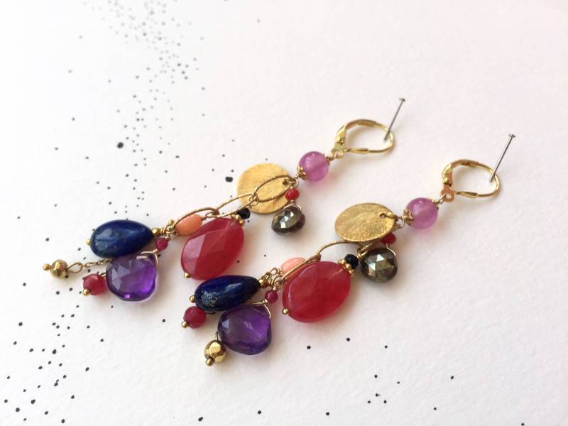 Lange Wasserfall Ohrringe Mit Pinker Jade, Amethyst, Lapis Lazuli, Achat, Eleganter Statement-, Unikat-, Brautschmuck, Handgefertigt von Indigena