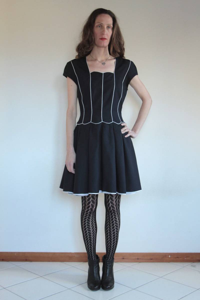 80Er Swing Dance Dunkelblaues Wollkleid Mit Paspel Und Unterrock Krinoline Petticoat von IndigoBluesVintage