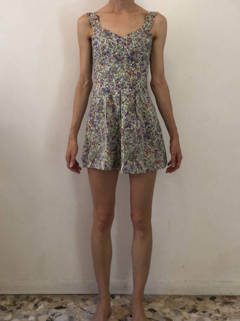 90Er Jahre Cacharel Liberty Sommer Tag Kleid Falten Rock Margeriten Blumen Print Extra Small von IndigoBluesVintage