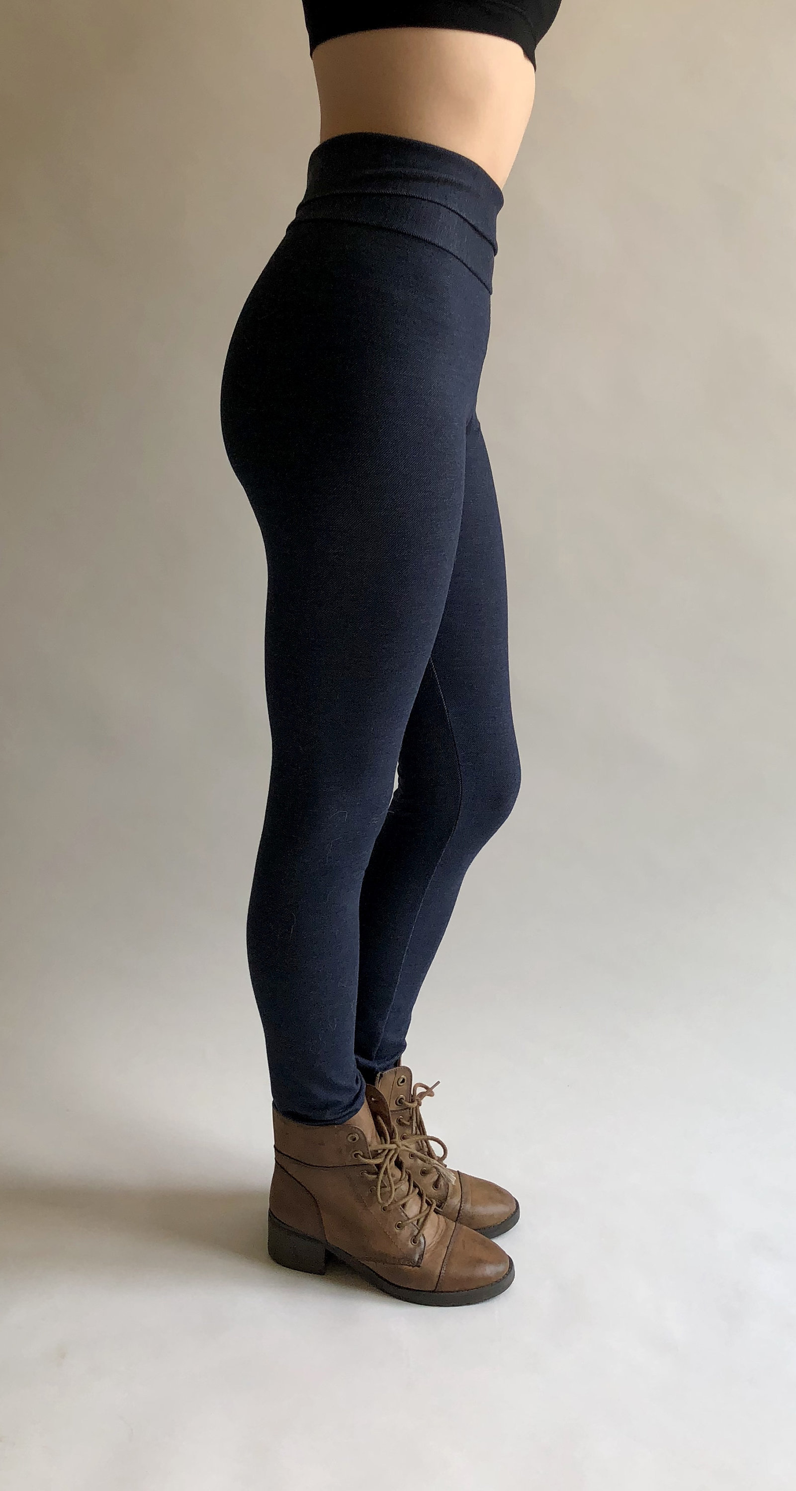 Elaina Bio Baumwolle Denim Jersey Legging Elaina Bio Baumwolle Denim Jersey Legging von IndigoBoutiqueDesign