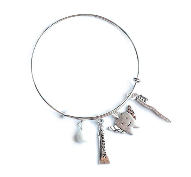 Zahnarzt Zahnhygieniker Assistent Zahnfee Armreif Bettelarmband von IndigoChildDesigned