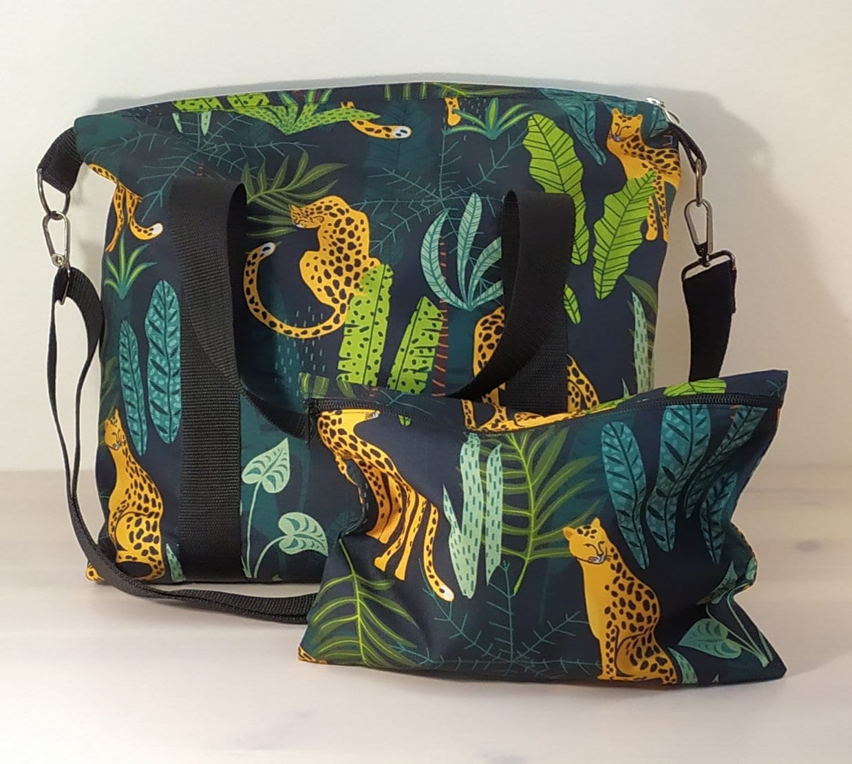 Individuelle Kinderwagentasche, Windeltasche, Sporttasche, Saunatasche, Big Bag von IndigoFamily