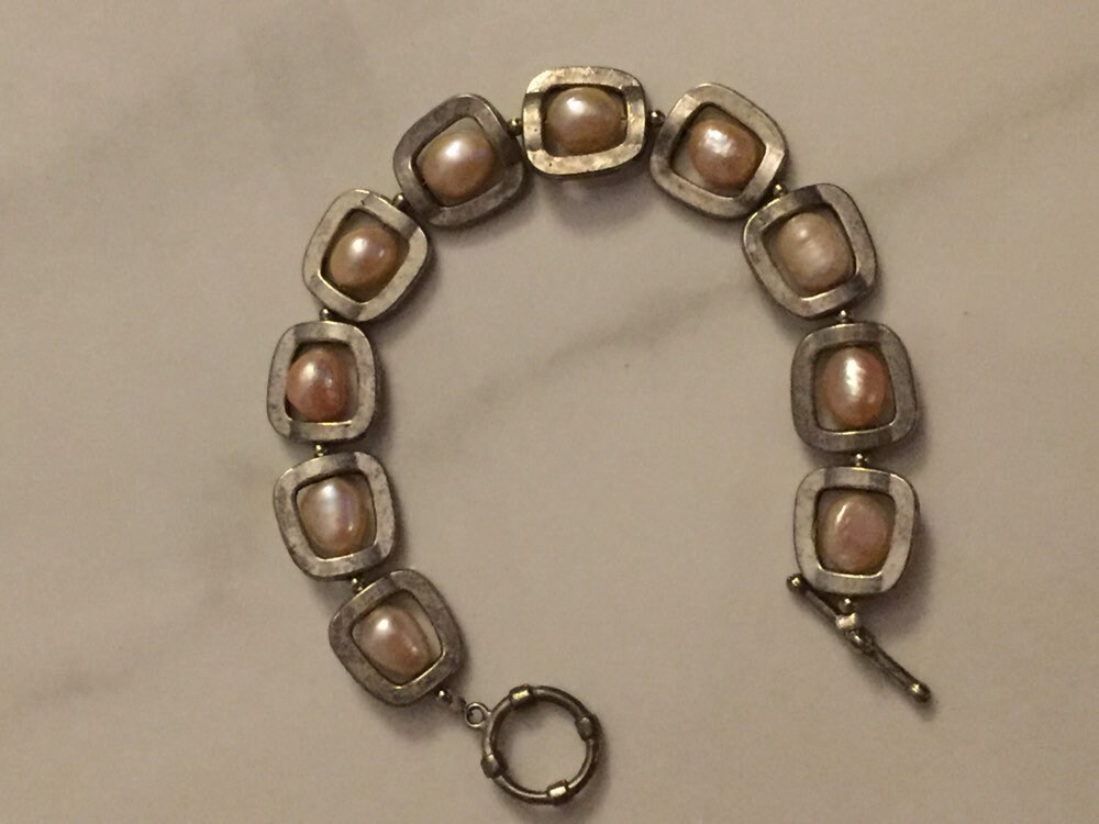 Antik Silber Toggle Armband Mit Zuchtperlen Antik Silber Toggle Armband Mit Zuchtperlen von IndigoMundy