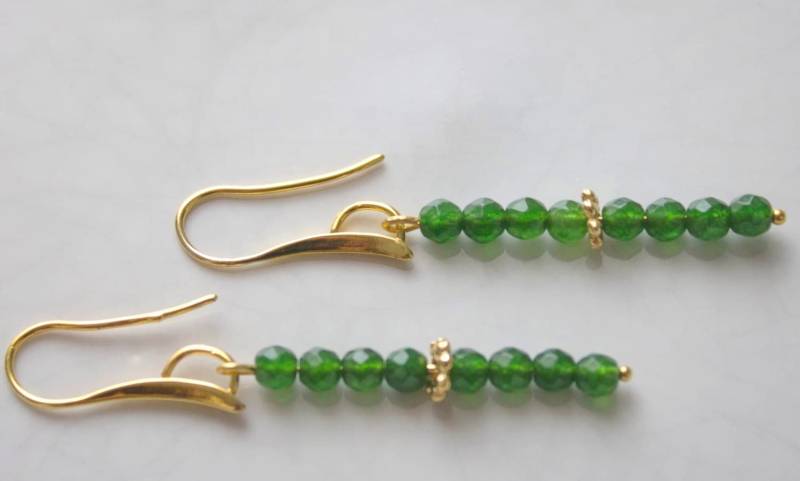 In Grünen Jade-Perlen-Ohrringe Gold In Grünen Jade-Perlen-Ohrringe Gold von Indigojoyas