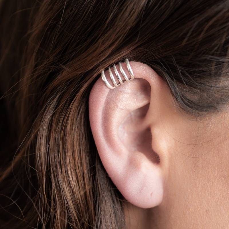 Versilberte Ohrmanschette von IndisaJewellery