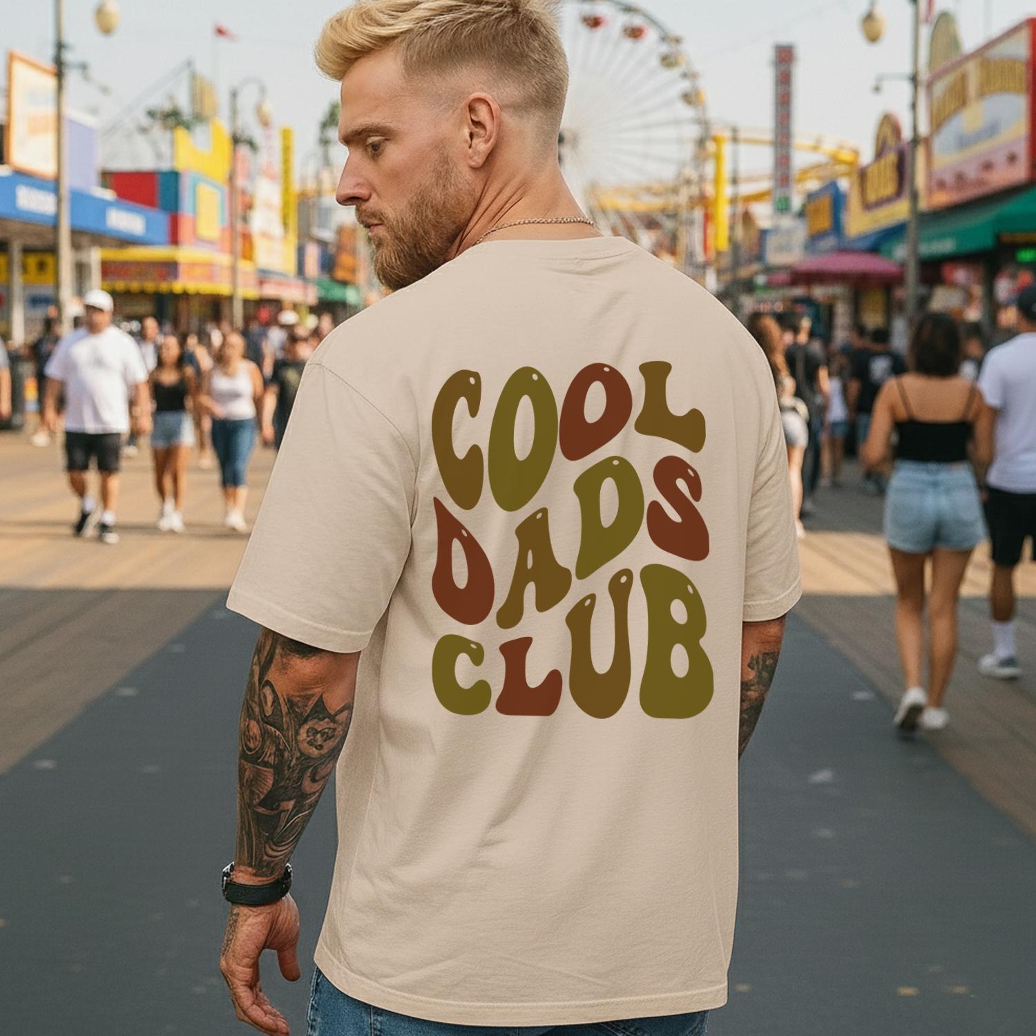 Cool Dads Club Shirt - Papa Geburtstagsgeschenk Vater Weihnachtsgeschenk Idee Daddy Geburtsgeschenk Sand Braun Beige von Indivello