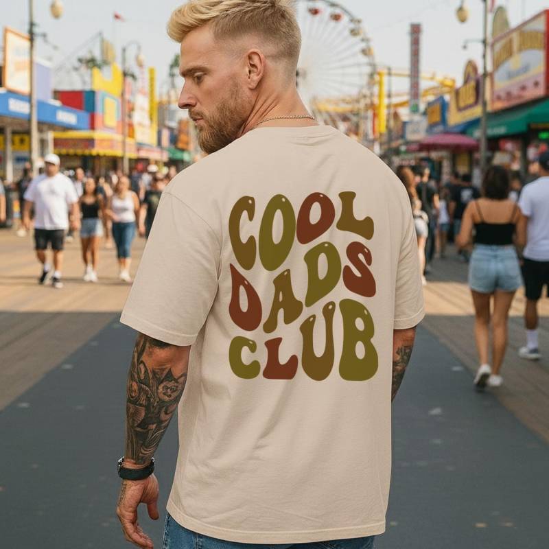 Cool Dads Club Shirt - Papa Geburtstagsgeschenk Vater Weihnachtsgeschenk Idee Daddy Geburtsgeschenk Sand Braun Beige von Indivello