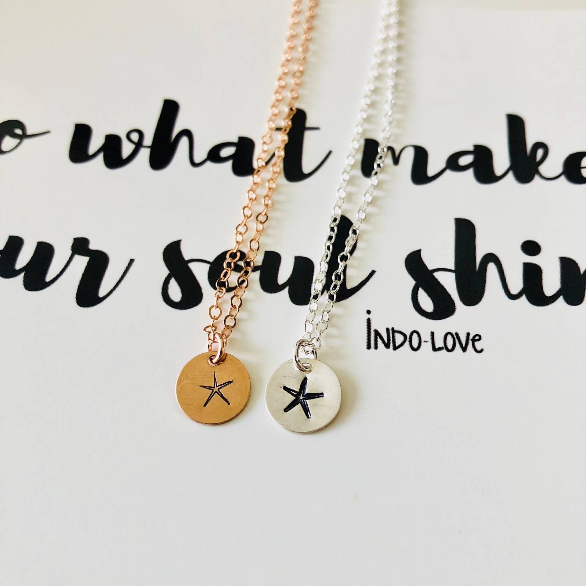 Seestern Gestempelt Halskette - Strand Schmuck Zierliche Scheibe Stacking Rose Gold Beach Babe Surfen von IndoLove