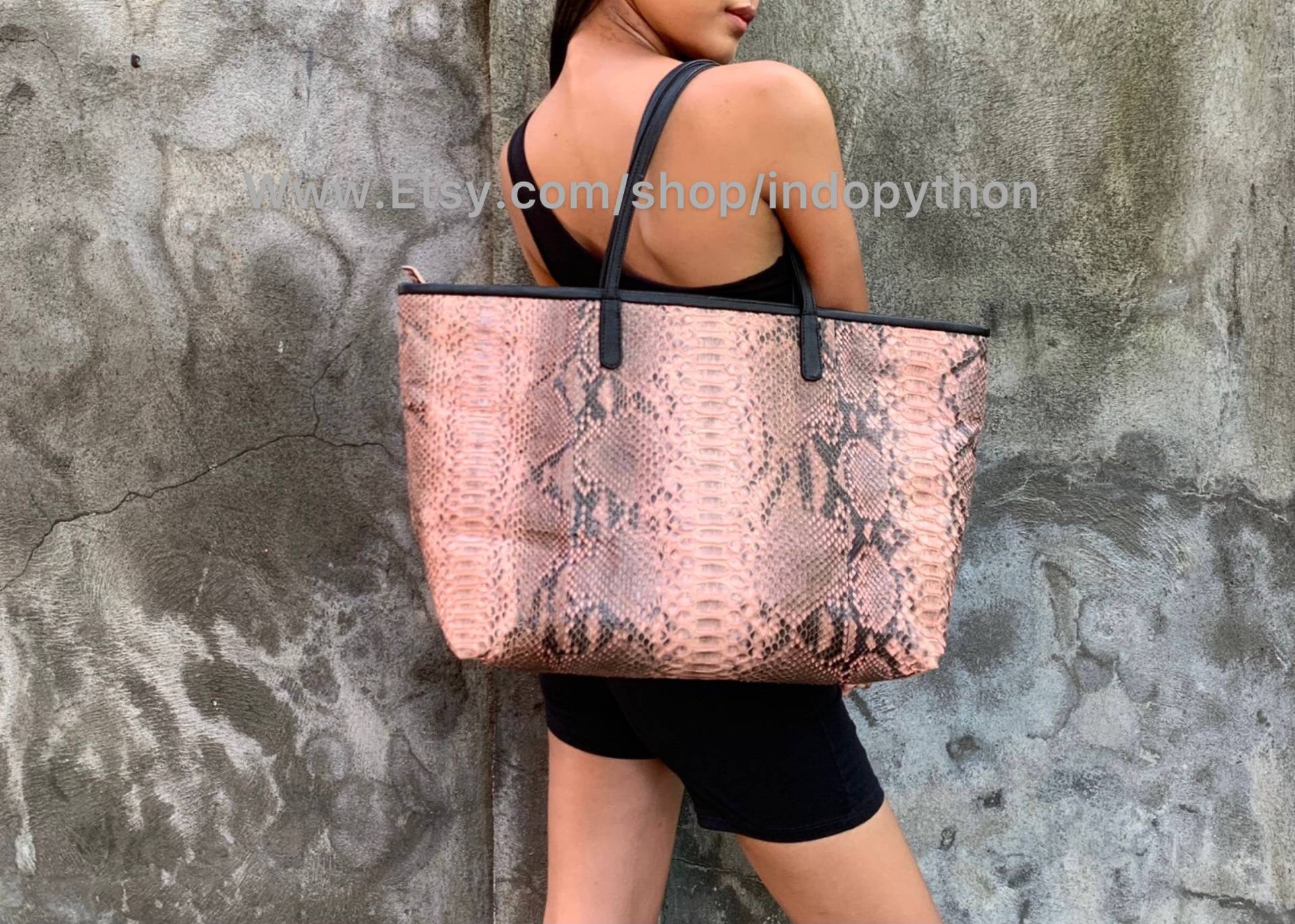 Python Tasche, Pinke Schlangenleder Luxus Überlastungstasche, Geschenk Für Sie, Handtasche, Geldbörse, Tasche von IndoPython