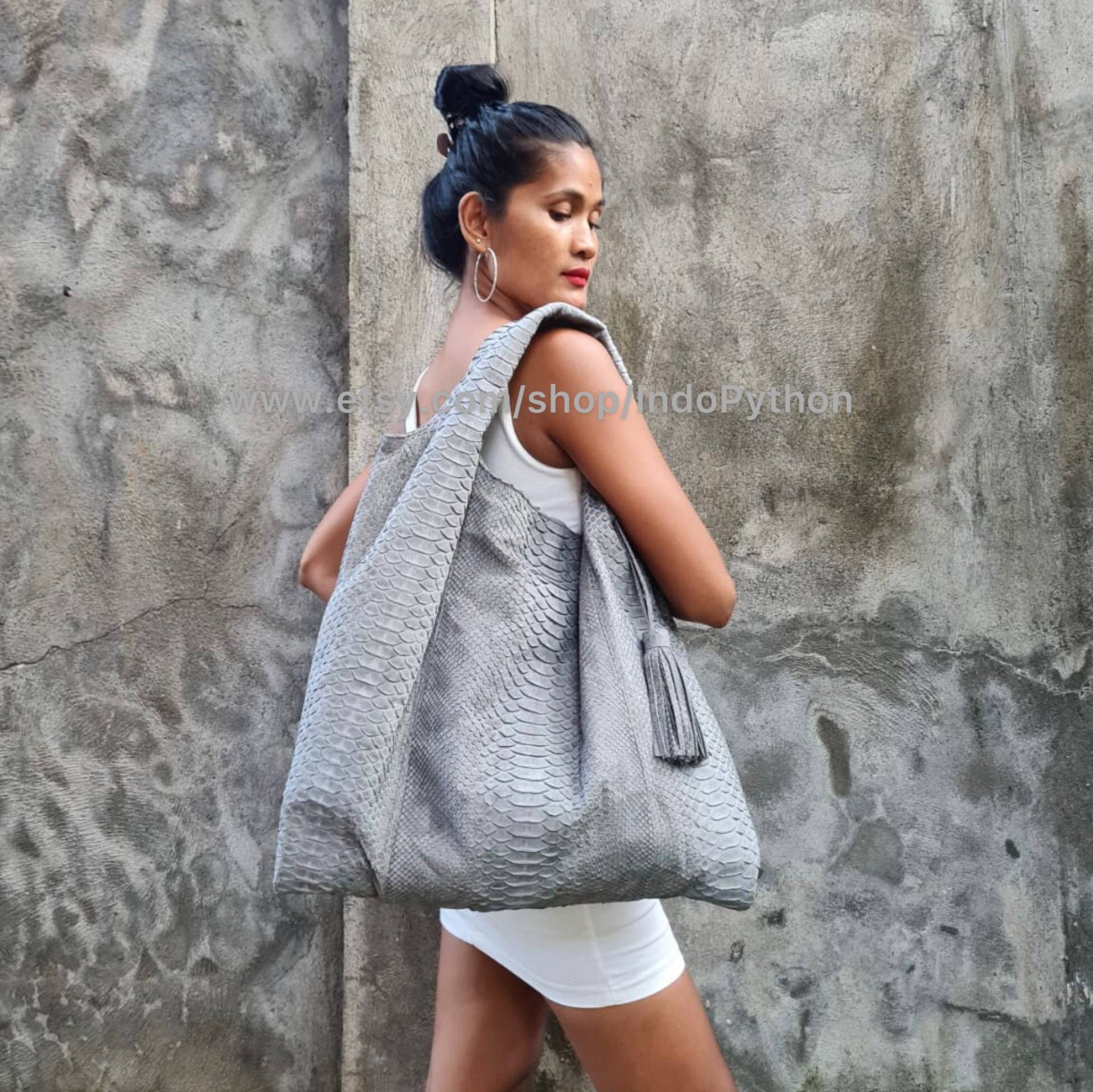 Python Tasche, Schlangenleder Graue Hobo Geschenk Für Sie, Python Ledertasche, Geldbörse, Tasche Python Tasche, Schlangenleder Graue Hobo Geschenk Für Sie, Python Ledertasche, Geldbörse, Tasche von IndoPython