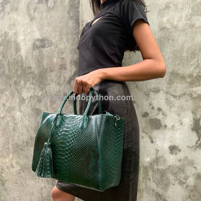 Python Tasche #grüne #tasche Aus Schlangenleder #geschenk Für Sie #python #handtasche Geldbörse #geldbeutel von IndoPython