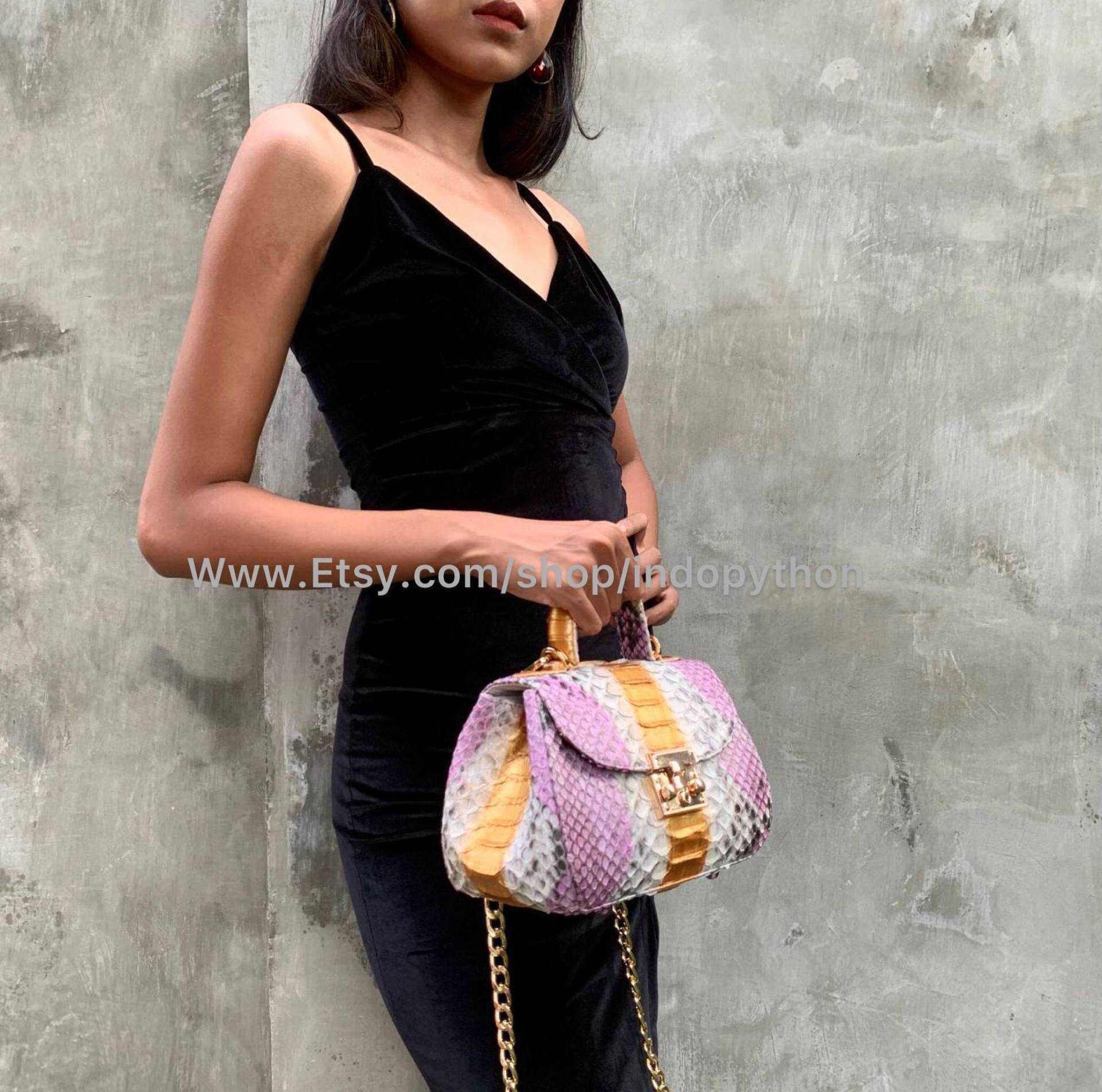 Python Tasche #schlangenledertasche #pinke Geldbörse #python #goldene #geschenk Für Sie #leder #schlangentasche #schlangenlederhandtasche Python Tasche #schlangenledertasche #pinke Geldbörse #python #goldene #geschenk Für Sie #leder #schlangentasche #schlangenlederhandtasche von IndoPython