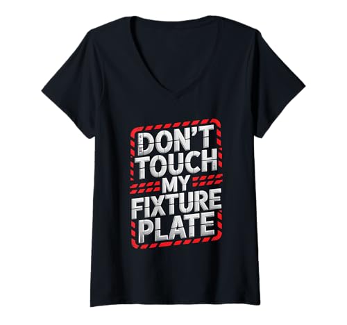 Damen CNC Operator Shop Rule Graphic Statement T-Shirt mit V-Ausschnitt Damen CNC Operator Shop Rule Graphic Statement T-Shirt mit V-Ausschnitt von Industrial Operator Engineering Apparel