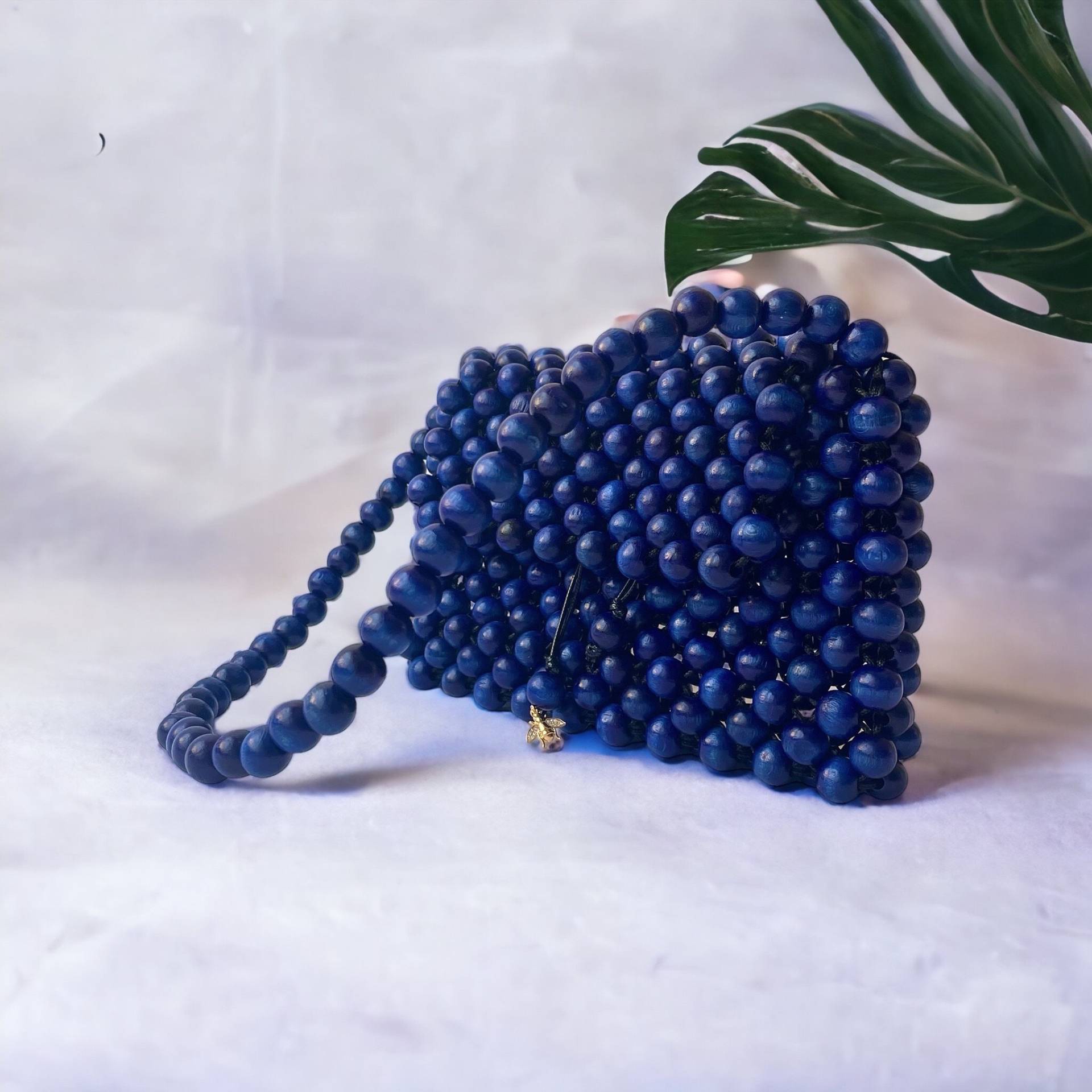 No 3 Blueberry Tasche Mittelgroß, Tote Bag, Holztasche, Luxustasche, Handgemachte Tasche, Perlenhandtasche, Perlentasche, Holztasche von Ineffablebagstore