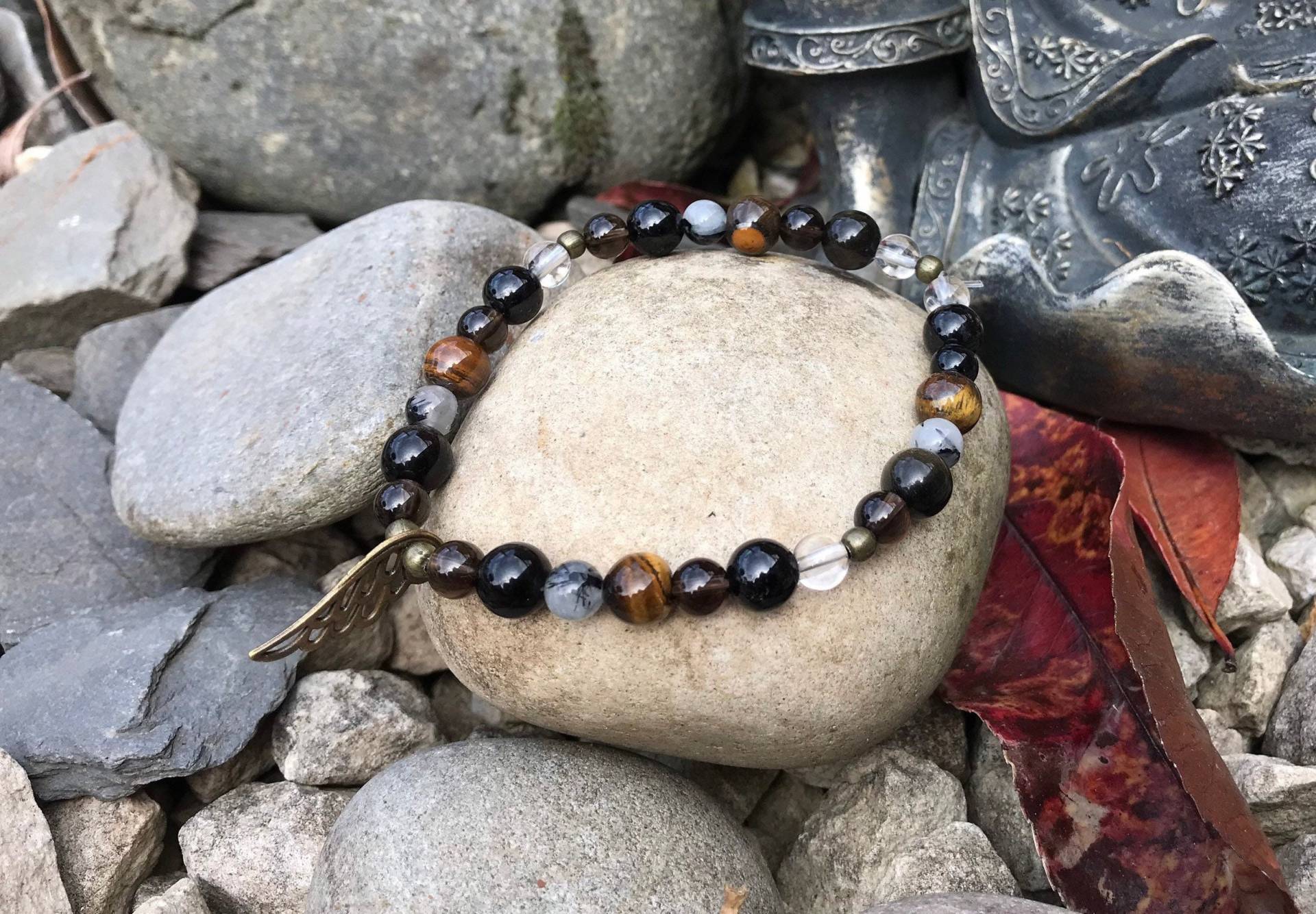 stärke Und Energie Schutz Kristall Armband von InfinityJewelleryGB