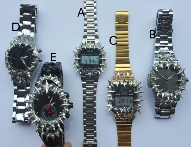 Handgemachte Spiky Unisex Uhr, Herrenuhr von InfluBijouxSH