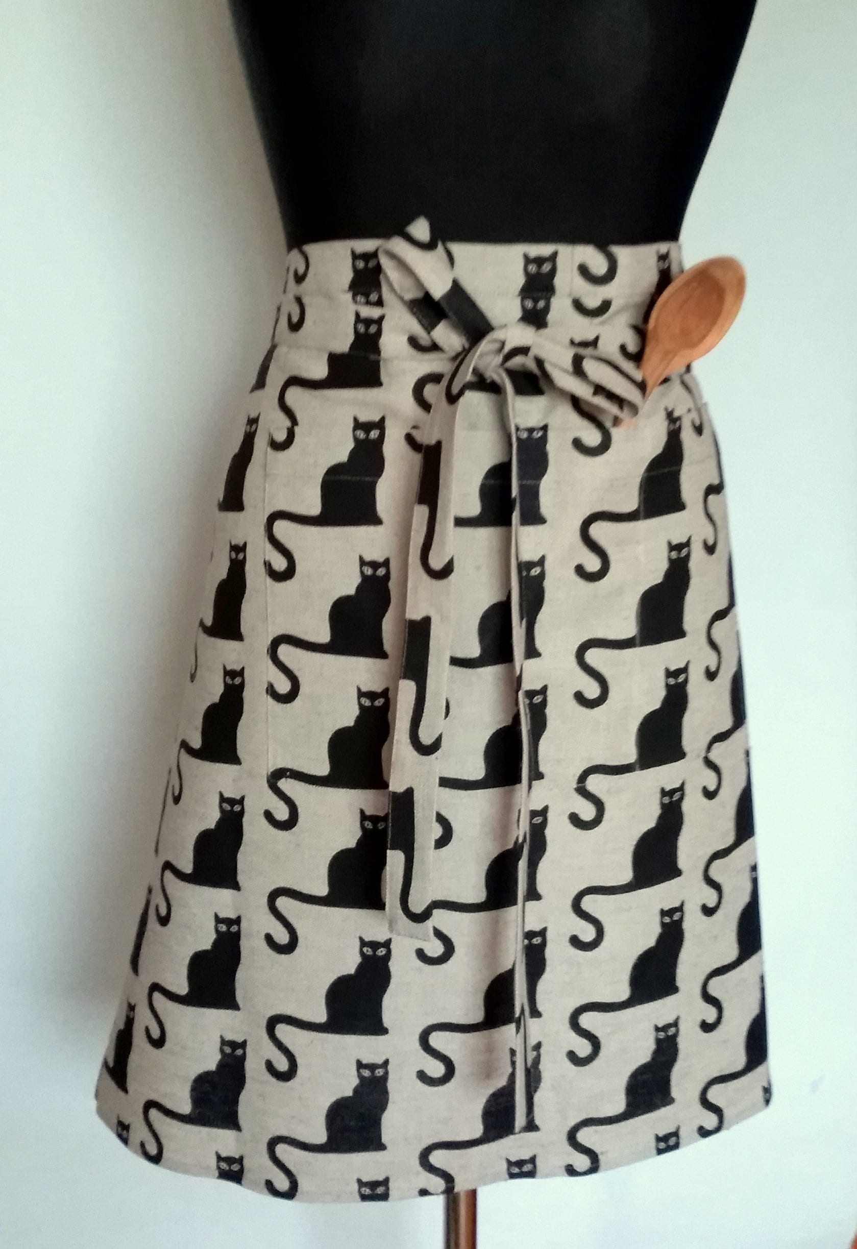 Küchenwäsche Wohn-Halbschürze Garten Chef Schürzen Teachers Apron Naturgrau Vorgewaschene Leinen Schwarze Katze von Iniavei