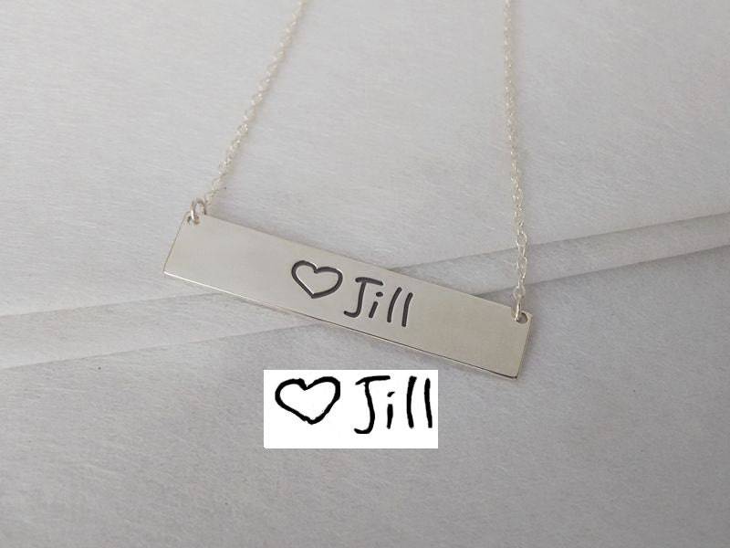 Handgeschriebene Bar Halskette, Silber Handschrift Gravur Signature Personalisierte Namenskette Individuelle Handgeschriebene Bar Halskette, Silber Handschrift Gravur Signature Personalisierte Namenskette Individuelle von InitialNecklaces